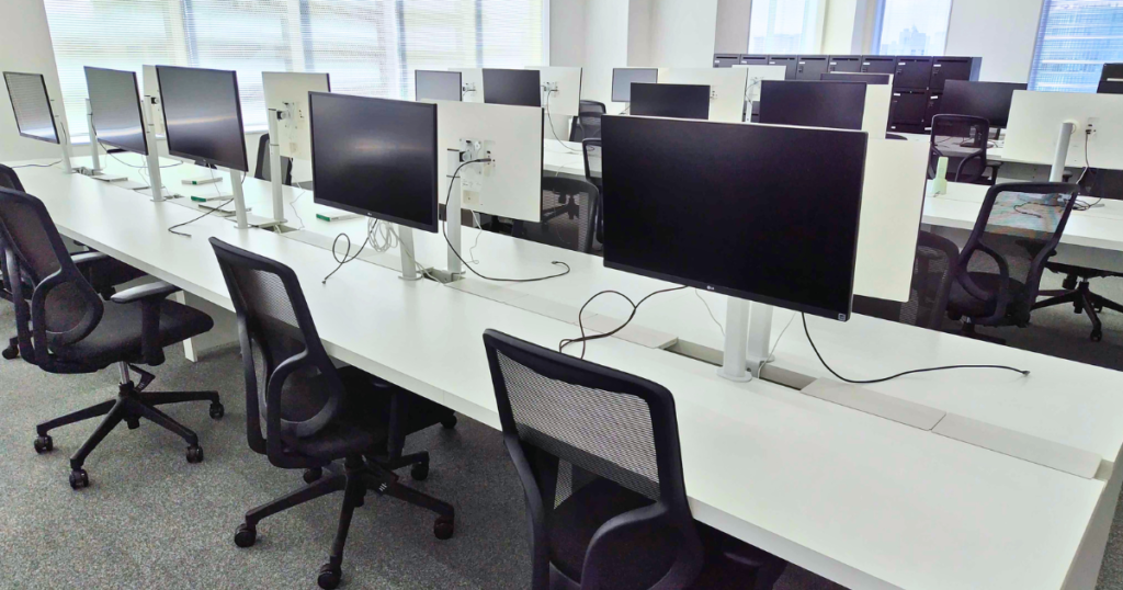 広々とした作業スペース